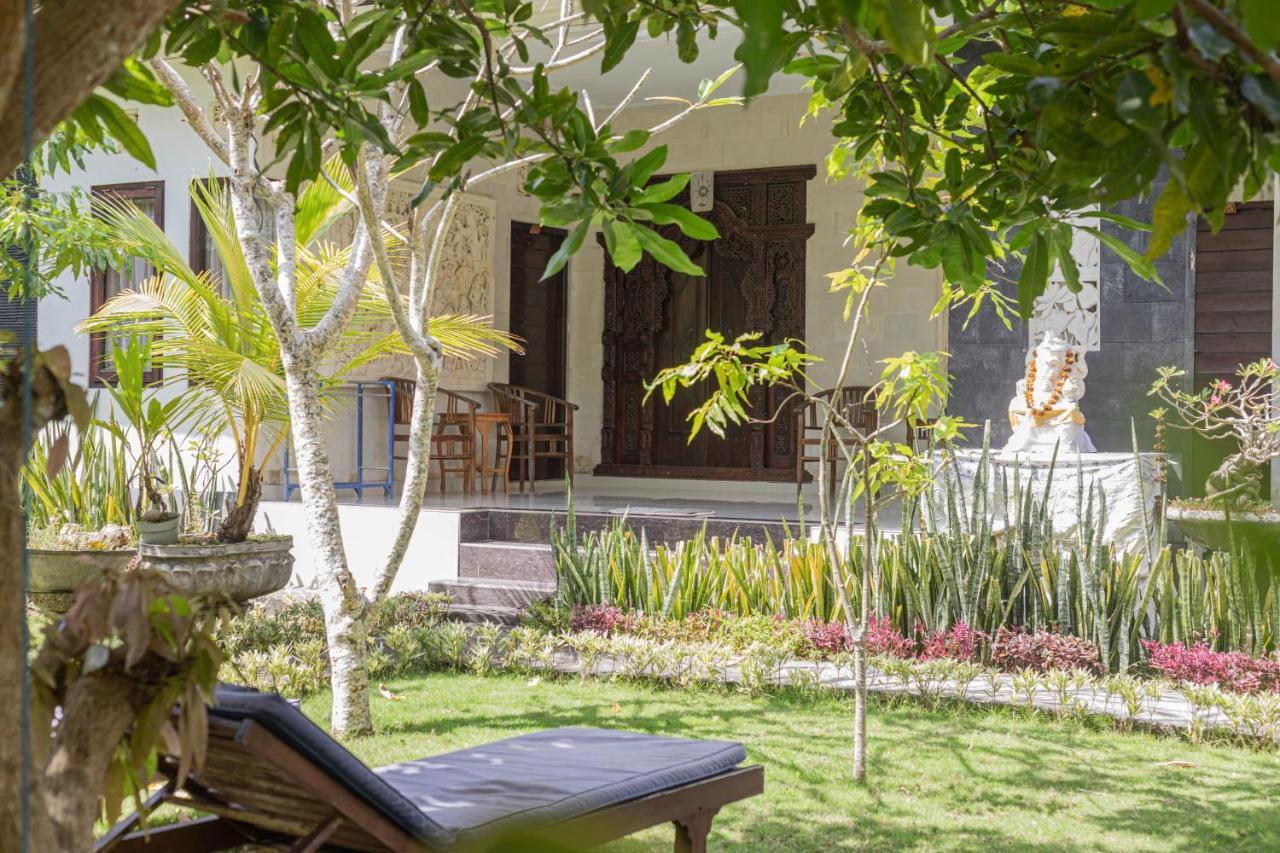 Nyuh Kadah Guest House Sakti Exteriör bild